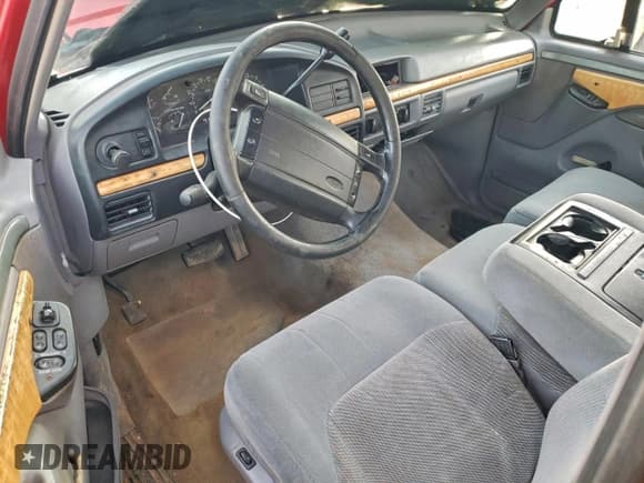 ✅ 1995 Ford F-150 • VIN: 1FTEX14H4SKB63314 • Лот: 94632855. Опубликован ранее на Copart с пробегом 130 587 миль. Бесплатный доступ к архиву аукционных продаж из США и подробный отчёт об истории автомобиля на DreamBid. Изображение 8.