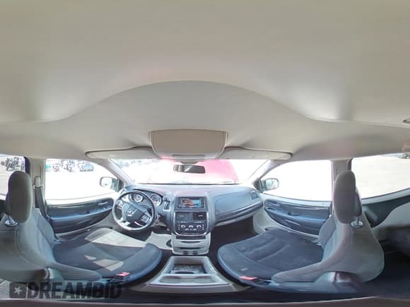 ✅ 2015 Dodge Grand Caravan SE • VIN: 2C4RDGBG7FR581932 • Lot: 69230315. Wystawiony na Copart z przebiegiem 140 180 mil. Bezpłatny archiwum sprzedaży aukcyjnych z USA i szczegółowy raport historii pojazdu na DreamBid. Zdjęcie 15.