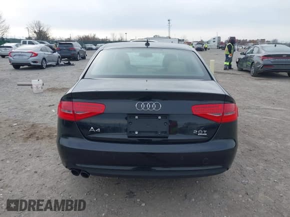 ✅ 2013 Audi A4 Premium Plus • VIN: WAUFFAFL5DA062085 • Лот: 43723580. Опубликован ранее на IAAI с пробегом 123 116 миль. Бесплатный доступ к архиву аукционных продаж из США и подробный отчёт об истории автомобиля на DreamBid. Изображение 16.