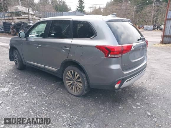 2019 Mitsubishi Outlander ES с VIN JA4AZ3A39KZ044527, выставлен на аукционе IAAI как лот 41815321 с пробегом 61 846 миль миль и . История ставок и продаж доступна на DreamBid. Изображение 3.