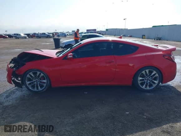 2013 Hyundai Genesis Coupe R-Spec с VIN KMHHU6KJ9DU113004, выставлен на аукционе IAAI как лот 41127695 с пробегом 138 921 миль миль и . История ставок и продаж доступна на DreamBid. Изображение 15.