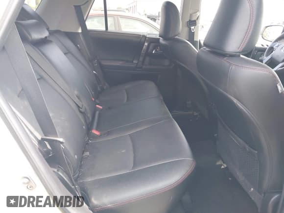 ✅ 2021 Toyota 4Runner TRD Off Road Premium • VIN: JTERU5JR7M5940287 • Lot: 42592875. Listed on IAAI with 21,771 mi. Free auction sales archive from the USA and detailed vehicle history report at DreamBid. Image 8.