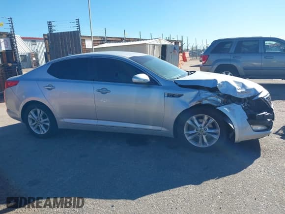 ✅ 2013 Kia Optima EX • VIN: 5XXGN4A73DG173972 • Лот: 43445840. Опубликован ранее на IAAI с пробегом 119 072 миль. Бесплатный доступ к архиву аукционных продаж из США и подробный отчёт об истории автомобиля на DreamBid. Изображение 13.