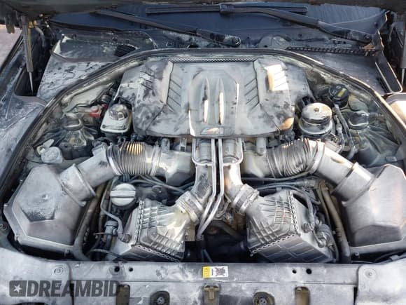 ✅ 2018 BMW 6 Series • VIN: WBS6E9C50JG808325 • Lot: 41652749. Listed on IAAI with Not provided. Free auction sales archive from the USA and detailed vehicle history report at DreamBid. Image 6.