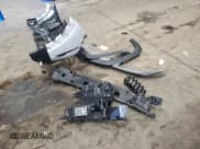 ✅ 2025 Chevrolet Equinox AWD LT • VIN: 3GNAXPEG3SL180666 • Lot: 69441555. Wystawiony na Copart z przebiegiem 6 753 mil. Bezpłatny archiwum sprzedaży aukcyjnych z USA i szczegółowy raport historii pojazdu na DreamBid. Zdjęcie 12.