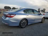 ✅ 2017 Honda Accord Touring • VIN: JHMCR6F75HC025642 • Lot: 92855425. Wystawiony na Copart z przebiegiem 89 153 mil. Bezpłatny archiwum sprzedaży aukcyjnych z USA i szczegółowy raport historii pojazdu na DreamBid. Zdjęcie 3.
