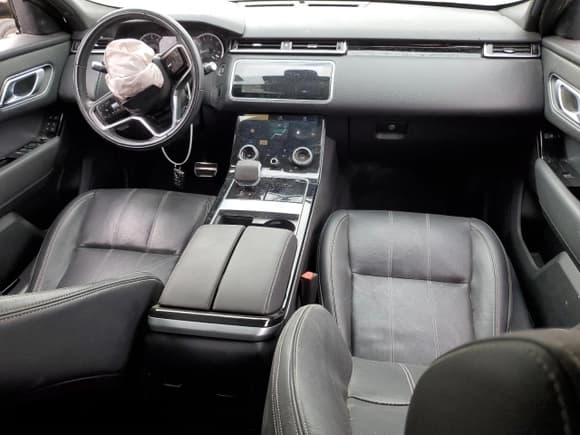 ✅ 2022 Land Rover Range Rover Velar R-Dynamic S • VIN: SALYT2EX3NA329863 • Лот: 80141655. Опубликован ранее на Copart с пробегом 66 779 миль. Бесплатный доступ к архиву аукционных продаж из США и подробный отчёт об истории автомобиля на DreamBid. Изображение 8.