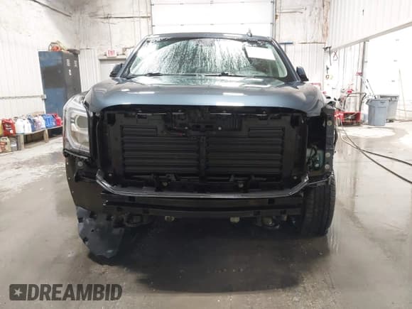 ✅ 2019 GMC Yukon XL SLT • VIN: 1GKS2GKC3KR332195 • Лот: 43603839. Опубликован ранее на IAAI с пробегом 144 431 миль. Бесплатный доступ к архиву аукционных продаж из США и подробный отчёт об истории автомобиля на DreamBid. Изображение 6.