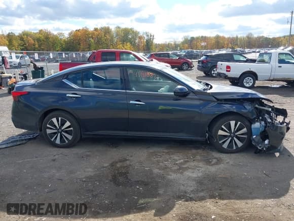 ✅ 2019 Nissan Altima SV • VIN: 1N4BL4DV8KC128751 • Lot: 43410821. Listed on IAAI with 91,648 mi. Free auction sales archive from the USA and detailed vehicle history report at DreamBid. Image 13.