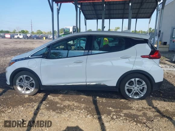 ✅ 2020 Chevrolet Bolt EV LT • VIN: 1G1FW6S00L4108858 • Lot: 43146320. Listed on IAAI with 14,973 mi. Free auction sales archive from the USA and detailed vehicle history report at DreamBid. Image 15.