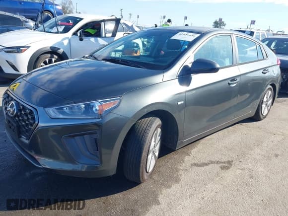 ✅ 2020 Hyundai Ioniq Blue • VIN: KMHC65LC1LU234039 • Lot: 41436456. Wystawiony na IAAI z przebiegiem 28 036 mil. Bezpłatny archiwum sprzedaży aukcyjnych z USA i szczegółowy raport historii pojazdu na DreamBid. Zdjęcie 2.
