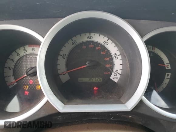 ✅ 2015 Toyota Tacoma • VIN: 3TMLU4EN4FM166332 • Lot: 45418905. Listed on Copart with 94,135 mi. Free auction sales archive from the USA and detailed vehicle history report at DreamBid. Image 9.