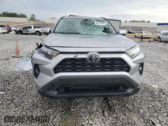✅ 2021 Toyota RAV4 XLE • VIN: 2T3P1RFV9MC238161 • Lot: 82137265. Listed on Copart with 46,278 mi. Free auction sales archive from the USA and detailed vehicle history report at DreamBid. Image 5.