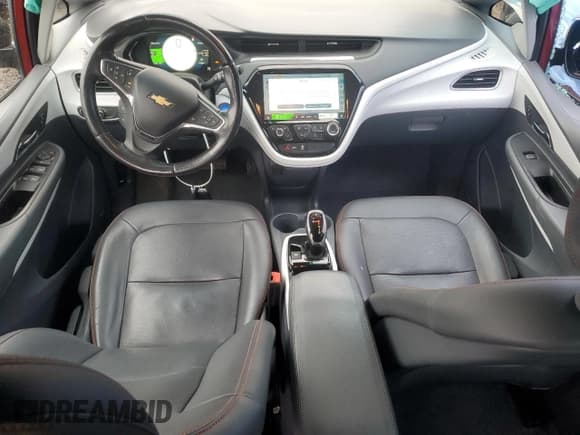 ✅ 2020 Chevrolet Bolt EV Premier • VIN: 1G1FZ6S09L4139341 • Lot: 46075445. Wystawiony na Copart z przebiegiem 39 274 mil. Bezpłatny archiwum sprzedaży aukcyjnych z USA i szczegółowy raport historii pojazdu na DreamBid. Zdjęcie 8.