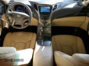 ✅ 2013 Hyundai Azera • VIN: KMHFH4JG9DA256736 • Lot: 93706415. Listed on Copart with 61,830 mi. Free auction sales archive from the USA and detailed vehicle history report at DreamBid. Image 8.