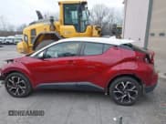 ✅ 2018 Toyota C-HR XLE Premium • VIN: NMTKHMBX4JR060590 • Lot: 43776518. Wystawiony na IAAI z przebiegiem 80 927 mil. Bezpłatny archiwum sprzedaży aukcyjnych z USA i szczegółowy raport historii pojazdu na DreamBid. Zdjęcie 14.