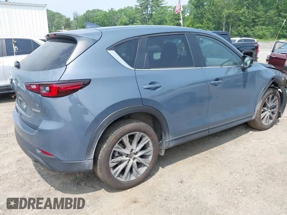 ✅ 2023 Mazda CX-5 S Carbon Edition • VIN: JM3KFBCM5P0179462 • Лот: 42451109. Опубликован ранее на IAAI с пробегом 14 170 миль. Бесплатный доступ к архиву аукционных продаж из США и подробный отчёт об истории автомобиля на DreamBid. Изображение 4.