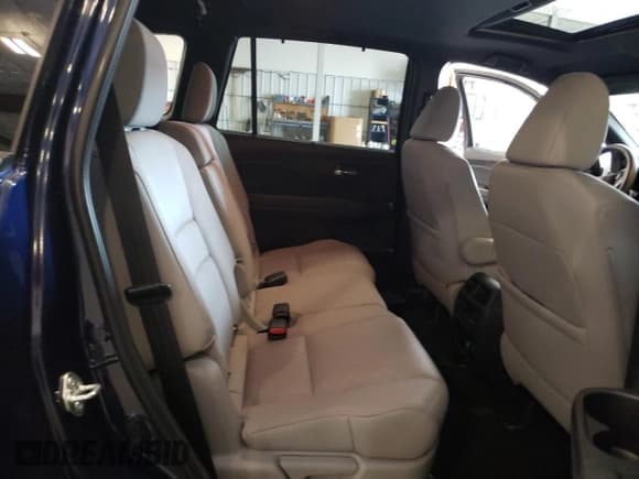 ✅ 2021 Honda Passport Touring • VIN: 5FNYF8H95MB032064 • Lot: 71826565. Listed on Copart with 37,259 mi. Free auction sales archive from the USA and detailed vehicle history report at DreamBid. Image 11.