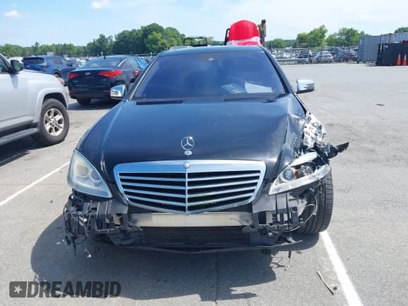 ✅ 2010 Mercedes-Benz S 550 • VIN: WDDNG7BB8AA313436 • Лот: 42523413. Опубликован ранее на IAAI с пробегом 108 100 миль. Бесплатный доступ к архиву аукционных продаж из США и подробный отчёт об истории автомобиля на DreamBid. Изображение 12.