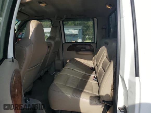 ✅ 2002 Ford F-350 XL • VIN: 1FTSW30F72EA24394 • Лот: 67467504. Опубликован ранее на Copart с пробегом 117 782 миль. Бесплатный доступ к архиву аукционных продаж из США и подробный отчёт об истории автомобиля на DreamBid. Изображение 10.