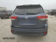 ✅ 2018 Toyota Highlander LE • VIN: 5TDZZRFH7JS239235 • Lot: 92957615. Wystawiony na Copart z przebiegiem 112 888 mil. Bezpłatny archiwum sprzedaży aukcyjnych z USA i szczegółowy raport historii pojazdu na DreamBid. Zdjęcie 6.