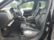 ✅ 2014 Porsche Cayenne • VIN: WP1AA2A21ELA92785 • Lot: 56255925. Listed on Copart with 116,925 mi. Free auction sales archive from the USA and detailed vehicle history report at DreamBid. Image 7.