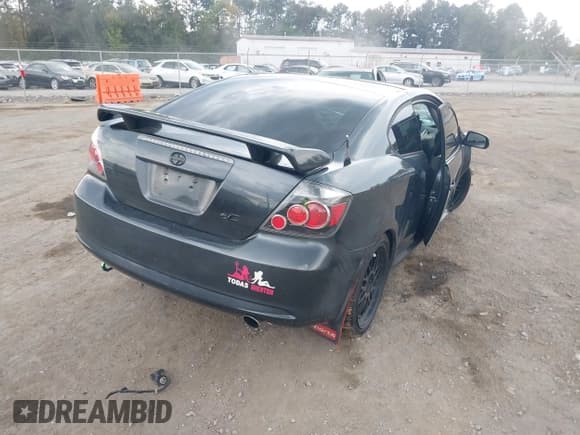 ✅ 2009 Scion tC • VIN: JTKDE167690277111 • Lot: 43235840. Listed on IAAI with Not provided. Free auction sales archive from the USA and detailed vehicle history report at DreamBid. Image 4.