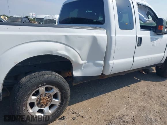 ✅ 2013 Ford F-250 XL • VIN: 1FT7X2A69DEA94820 • Lot: 43255991. Listed on IAAI with 407,200 mi. Free auction sales archive from the USA and detailed vehicle history report at DreamBid. Image 6.