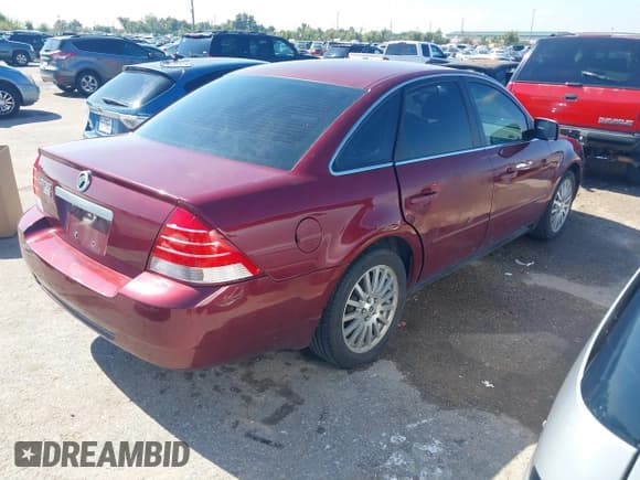 ✅ 2006 Mercury Montego Premier • VIN: 1MEFM42176G601402 • Lot: 43554980. Listed on IAAI with 123,659 mi. Free auction sales archive from the USA and detailed vehicle history report at DreamBid. Image 4.