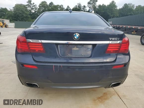 ✅ 2015 BMW 7 Series 750i • VIN: WBAYA8C51FG197764 • Lot: 67095554. Listed on Copart with 167,458 mi. Free auction sales archive from the USA and detailed vehicle history report at DreamBid. Image 6.