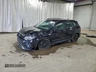 ✅ 2023 Volkswagen Taos S • VIN: 3VVDX7B26PM382676 • Лот: 94698935. Опубликован ранее на Copart с пробегом Не указан. Бесплатный доступ к архиву аукционных продаж из США и подробный отчёт об истории автомобиля на DreamBid. Изображение 1.