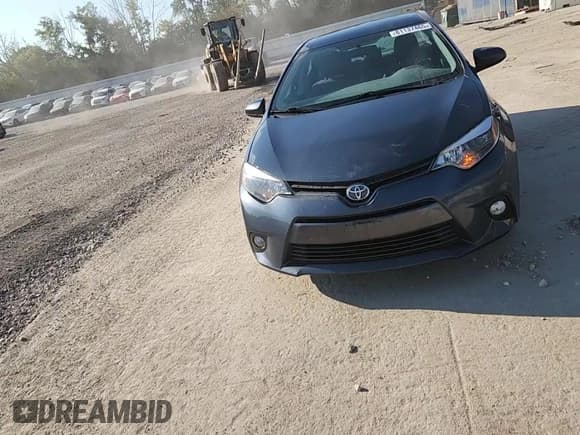 ✅ 2015 Toyota Corolla LE Eco • VIN: 2T1BPRHE1FC444916 • Lot: 81137465. Listed on Copart with 87,797 mi. Free auction sales archive from the USA and detailed vehicle history report at DreamBid. Image 13.