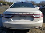 ✅ 2020 Lincoln Continental Standard • VIN: 1LN6L9VKXL5604772 • Lot: 44309085. Wystawiony na Copart z przebiegiem 90 010 mil. Bezpłatny archiwum sprzedaży aukcyjnych z USA i szczegółowy raport historii pojazdu na DreamBid. Zdjęcie 6.