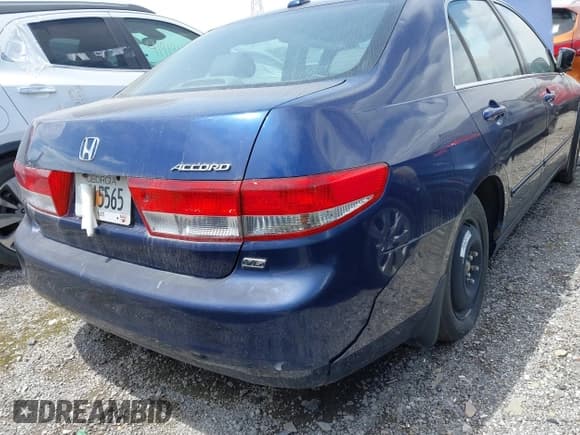 ✅ 2004 Honda Accord EX • VIN: 1HGCM66574A030444 • Lot: 41379489. Listed on IAAI with Not provided. Free auction sales archive from the USA and detailed vehicle history report at DreamBid. Image 6.