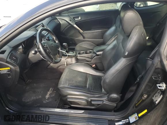 ✅ 2013 Hyundai Genesis Coupe Premium • VIN: KMHHT6KD7DU108641 • Lot: 89649125. Wystawiony na Copart z przebiegiem 87 317 mil. Bezpłatny archiwum sprzedaży aukcyjnych z USA i szczegółowy raport historii pojazdu na DreamBid. Zdjęcie 7.