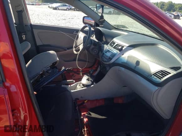 2016 Hyundai Accent SE с VIN KMHCT4AE0GU107201, выставлен на аукционе Copart как лот 76737043 с пробегом Не указан миль и Списание • Salvage title. История ставок и продаж доступна на DreamBid. Изображение 5.