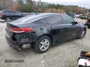 ✅ 2017 Kia Optima LX • VIN: 5XXGT4L33HG151119 • Лот: 91250645. Опубликован ранее на Copart с пробегом 136 379 миль. Бесплатный доступ к архиву аукционных продаж из США и подробный отчёт об истории автомобиля на DreamBid. Изображение 3.