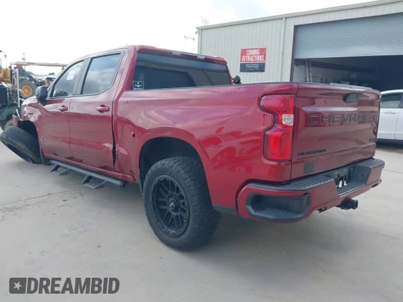 ✅ 2021 Chevrolet Silverado 1500 RST • VIN: 3GCUYEED7MG452645 • Lot: 42738066. Wystawiony na IAAI z przebiegiem 125 183 mil. Bezpłatny archiwum sprzedaży aukcyjnych z USA i szczegółowy raport historii pojazdu na DreamBid. Zdjęcie 3.