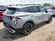 ✅ 2025 Kia Sportage SX-Prestige • VIN: 5XYK53DF4SG270145 • Lot: 42230867. Wystawiony na IAAI z przebiegiem 36 000 mil. Bezpłatny archiwum sprzedaży aukcyjnych z USA i szczegółowy raport historii pojazdu na DreamBid. Zdjęcie 4.