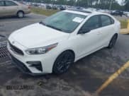 ✅ 2021 Kia Forte GT-Line • VIN: 3KPF34AD5ME296415 • Лот: 43313250. Опубликован ранее на IAAI с пробегом 135 555 миль. Бесплатный доступ к архиву аукционных продаж из США и подробный отчёт об истории автомобиля на DreamBid. Изображение 2.