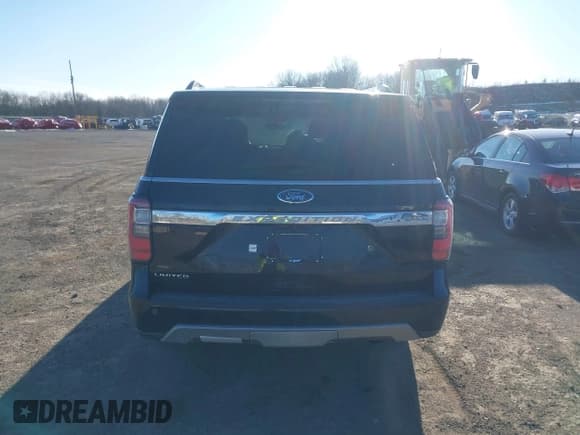 ✅ 2021 Ford Expedition Max Limited • VIN: 1FMJK2AT5MEA26715 • Lot: 41589474. Wystawiony na IAAI z przebiegiem 98 284 mil. Bezpłatny archiwum sprzedaży aukcyjnych z USA i szczegółowy raport historii pojazdu na DreamBid. Zdjęcie 16.