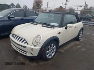 ✅ 2007 MINI Convertible • VIN: WMWRF33547TG16758 • Lot: 43769271. Wystawiony na IAAI z przebiegiem 161 367 mil. Bezpłatny archiwum sprzedaży aukcyjnych z USA i szczegółowy raport historii pojazdu na DreamBid. Zdjęcie 2.