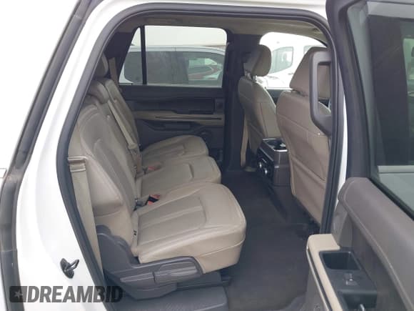 ✅ 2021 Ford Expedition Max Limited • VIN: 1FMJK1KT8MEA18505 • Lot: 42272969. Listed on IAAI with 88,897 mi. Free auction sales archive from the USA and detailed vehicle history report at DreamBid. Image 8.