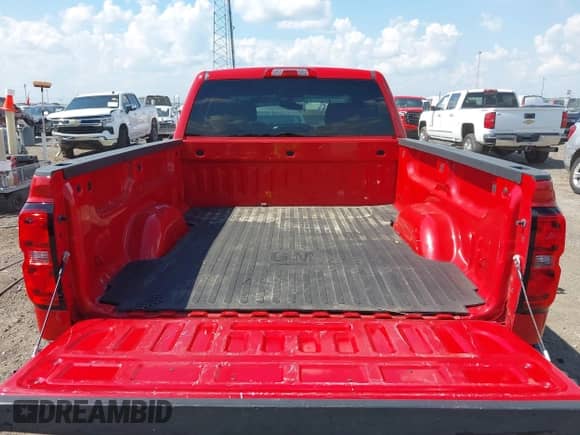 2014 Chevrolet Silverado 1500 LT with VIN 1GCRCREH8EZ140298, listed as a IAAI auction lot 42584544 with 74,767 mi miles and . Bid and sale history available at DreamBid. Image 17.