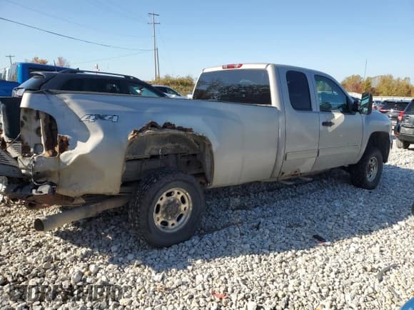 ✅ 2009 Chevrolet Silverado 2500HD LT • VIN: 1GCHK59629E160172 • Лот: 76306404. Опубликован ранее на Copart с пробегом 333 252 миль. Бесплатный доступ к архиву аукционных продаж из США и подробный отчёт об истории автомобиля на DreamBid. Изображение 3.