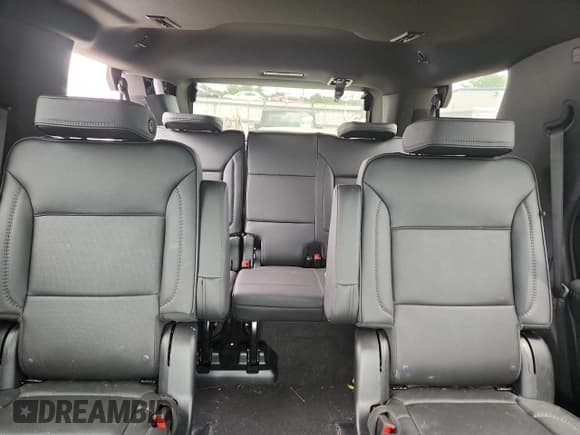 ✅ 2025 GMC Yukon Denali • VIN: 1GKS2DRL2SR128203 • Лот: 66365485. Опубликован ранее на Copart с пробегом 15 267 миль. Бесплатный доступ к архиву аукционных продаж из США и подробный отчёт об истории автомобиля на DreamBid. Изображение 10.