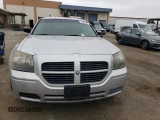 ✅ 2006 Dodge Magnum • VIN: 2D4FV47T96H122432 • Lot: 73424564. Listed on Copart with 188,568 mi. Free auction sales archive from the USA and detailed vehicle history report at DreamBid. Image 5.