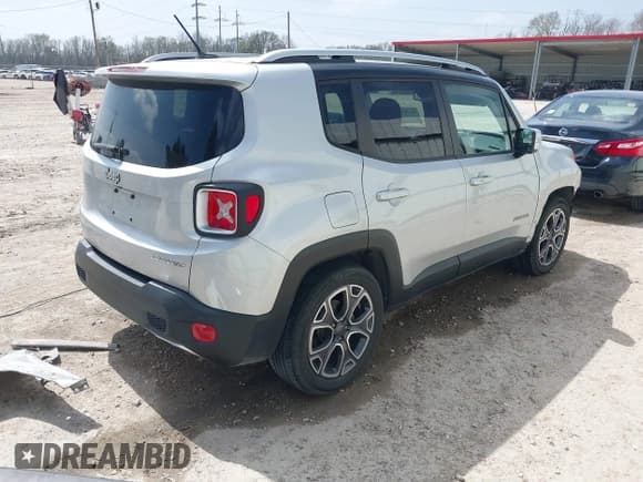 ✅ 2016 Jeep Renegade Limited • VIN: ZACCJADT1GPC66510 • Lot: 41787935. Listed on IAAI with 133,089 mi. Free auction sales archive from the USA and detailed vehicle history report at DreamBid. Image 4.