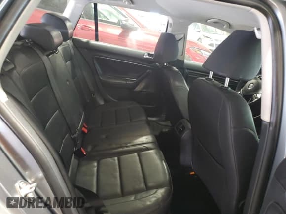 ✅ 2010 Volkswagen Jetta TDI • VIN: 3VWPL7AJ6AM681704 • Lot: 68326265. Listed on Copart with 163,389 mi. Free auction sales archive from the USA and detailed vehicle history report at DreamBid. Image 11.