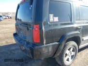 ✅ 2010 Jeep Commander Sport • VIN: 1J4RG4GK4AC158319 • Lot: 41824621. Listed on IAAI with 63,061 mi. Free auction sales archive from the USA and detailed vehicle history report at DreamBid. Image 12.